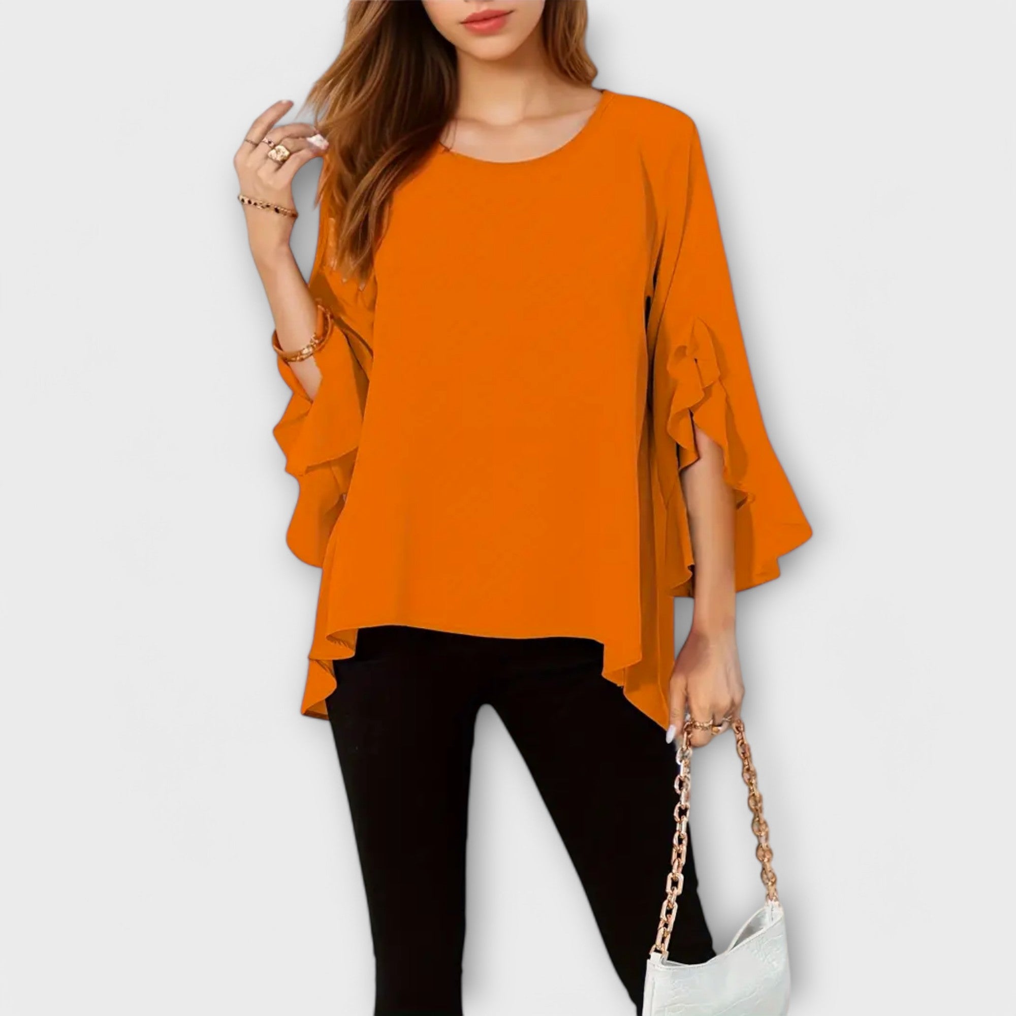 Anđa – Fluida Blusa s Volanima
